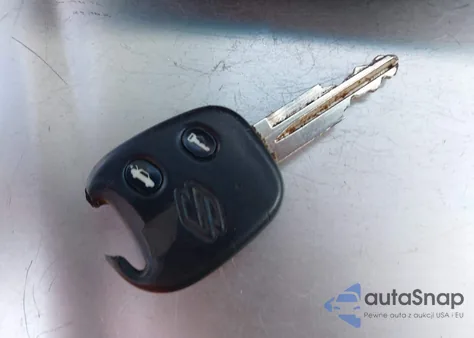 2006 Suzuki Verona Luxury z USA, uszkodzony, nr VIN KL5VM56L86B184891